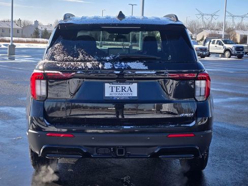 New 2026 Ford Explorer ST-Line image 12