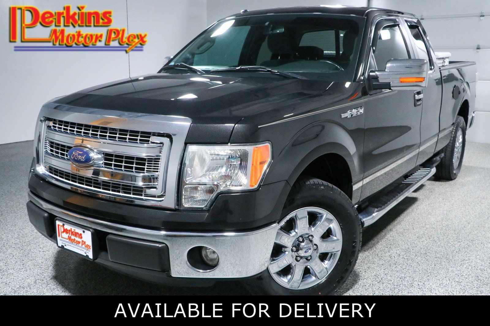 Used 2013 Ford F150 XLT w/ Luxury Equipment Group RWD image 1
