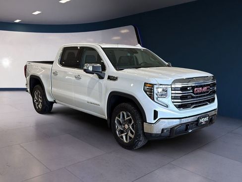 New 2026 GMC Sierra 1500 SLT AWD/4WD image 1