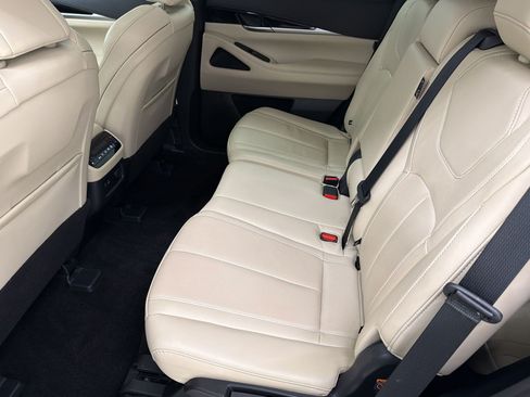 Used 2024 INFINITI QX60 Pure FWD image 23