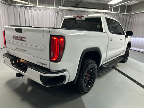 Used 2023 GMC Sierra 1500 AT4X image 7