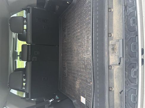 Used 2012 Toyota 4Runner SR5 w/ Convenience Pkg image 16