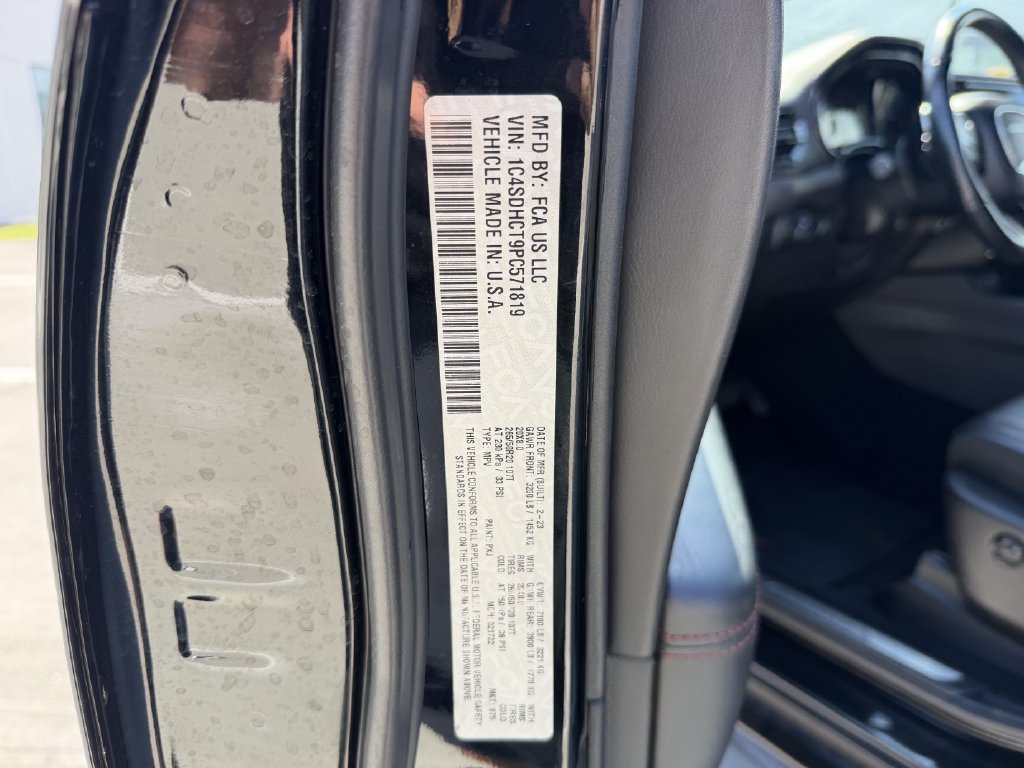 Used 2023 Dodge Durango R/T RWD image 29