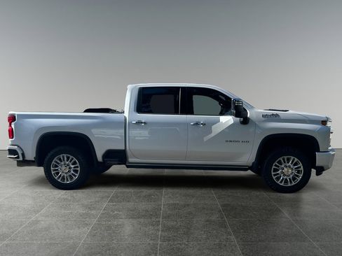 Used 2022 Chevrolet Silverado 3500 High Country image 8