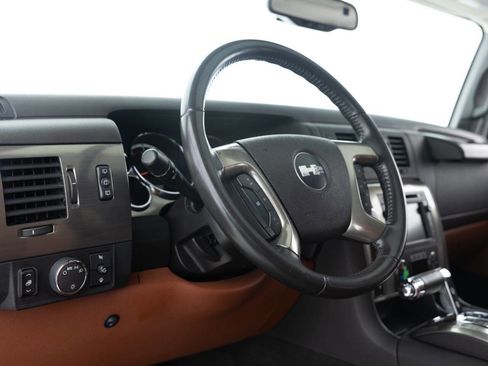 Used 2008 HUMMER H2 image 27