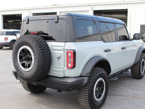 Used 2024 Ford Bronco Badlands AWD/4WD image 6