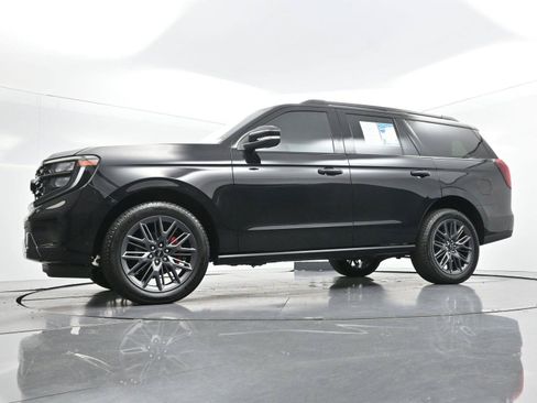 Used 2025 Ford Expedition Platinum w/ Stealth Performance Package AWD/4WD image 62