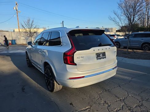 New 2026 Volvo XC90 B6 Plus image 15
