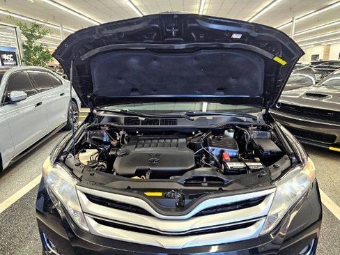 Used 2015 Toyota Venza Limited image 39