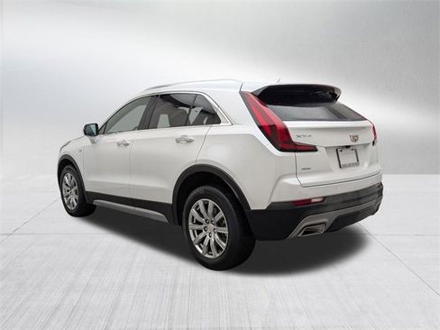 Certified 2023 Cadillac XT4 Premium Luxury w/ Cold Weather Package image 7