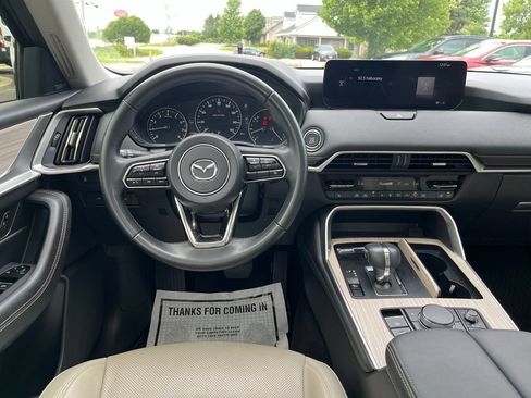 Used 2024 MAZDA CX-90 3.3 Turbo w/ Premium Package AWD/4WD image 19