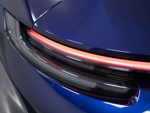 Certified 2022 Porsche 911 GT3 RWD image 18