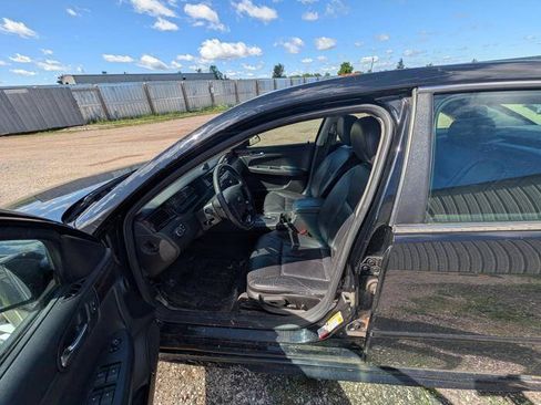 Used 2012 Chevrolet Impala LTZ FWD image 21
