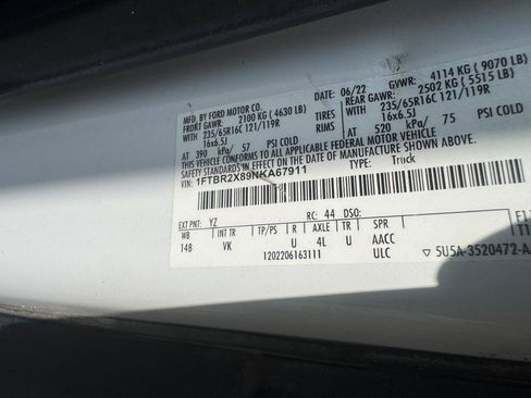 Used 2022 Ford Transit 250 148 High Roof AWD image 16