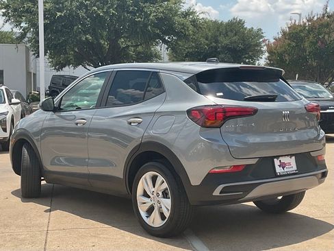 Used 2025 Buick Encore GX Preferred FWD image 6
