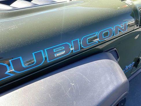 Used 2023 Jeep Wrangler Unlimited Rubicon 4xe image 11