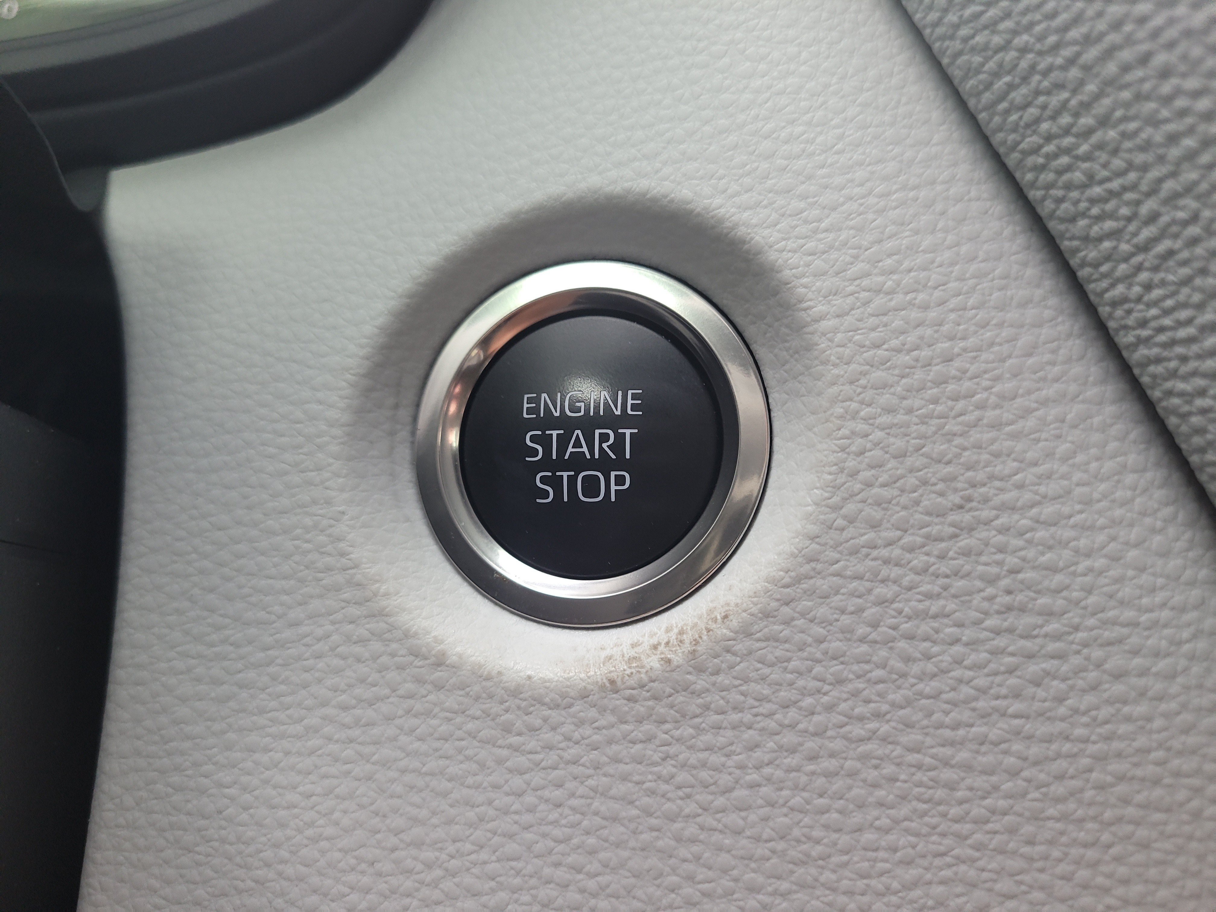 Certified 2025 Toyota Corolla SE FWD image 24
