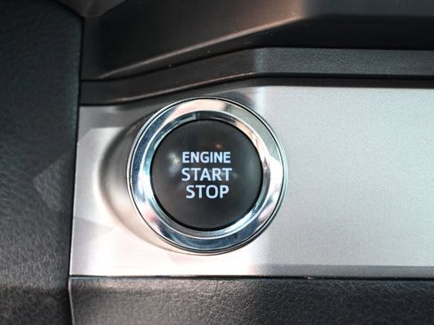 Used 2023 Toyota Tacoma SR5 RWD image 16