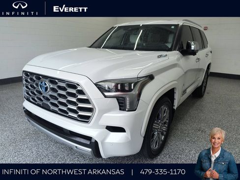 Used 2024 Toyota Sequoia Capstone AWD/4WD image 1