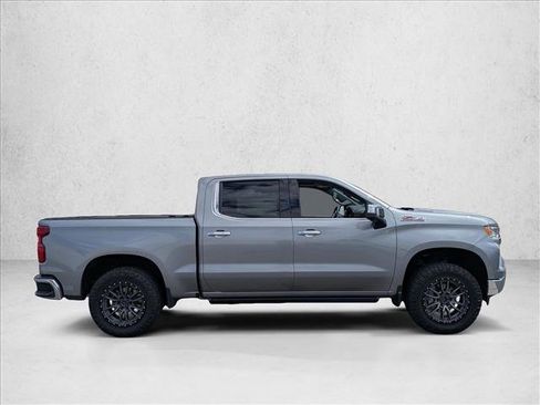 Used 2023 Chevrolet Silverado 1500 LTZ w/ LTZ Premium Package AWD/4WD image 4