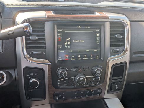 Used 2018 RAM 2500 Laramie image 26