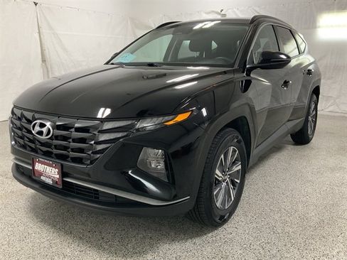 Used 2023 Hyundai Tucson Blue AWD/4WD image 2
