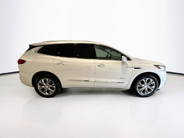 Used 2021 Buick Enclave Avenir w/ Avenir Technology Package AWD/4WD image 8