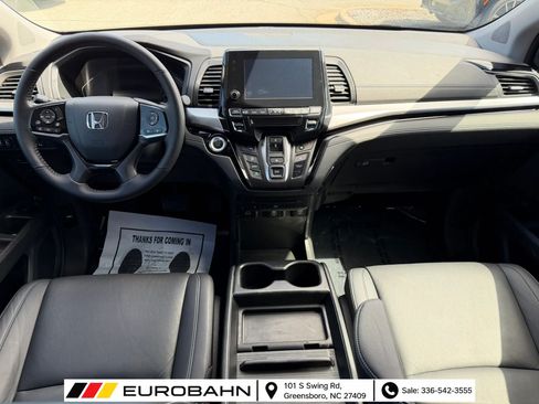 Used 2024 Honda Odyssey Touring image 14