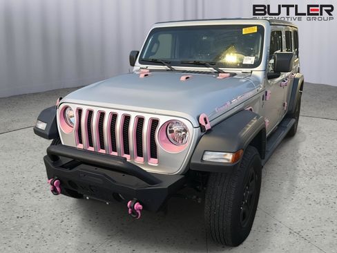 Used 2023 Jeep Wrangler Unlimited Sport AWD/4WD image 2