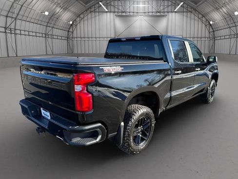 Used 2021 Chevrolet Silverado 1500 Custom Trail Boss w/ LPO, Dark Essentials Package image 4