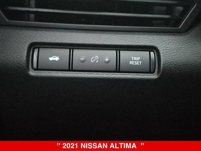 Certified 2021 Nissan Altima 2.5 SR w/ SR Premium Package AWD/4WD image 20