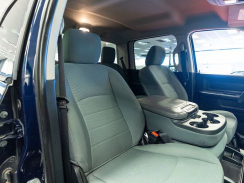 Used 2014 RAM 2500 Tradesman w/ Chrome Appearance Group image 18