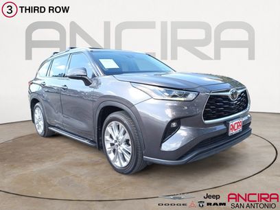 Used 2021 Toyota Highlander Limited