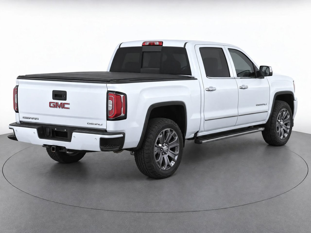 Used 2016 GMC Sierra 1500 Denali AWD/4WD image 4