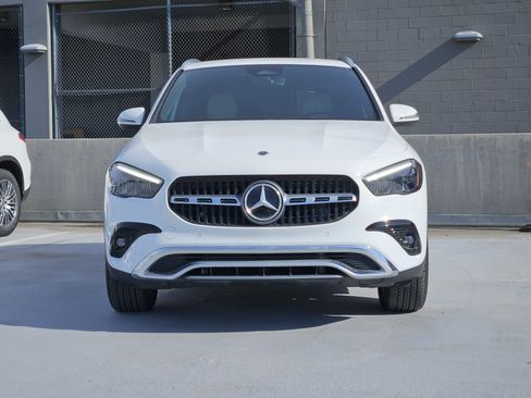 Used 2025 Mercedes-Benz GLA 250 image 6