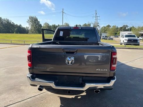 Used 2024 RAM 1500 Laramie AWD/4WD image 3