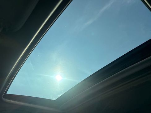 Used 2023 Toyota Camry SE w/ Cold Weather Package image 17