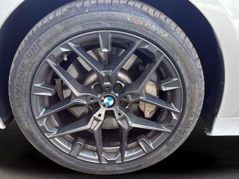 Used 2025 BMW 330i xDrive Sedan w/ Convenience Package image 32