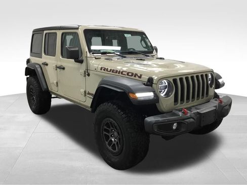 Used 2022 Jeep Wrangler Unlimited Rubicon w/ Xtreme Recon 35" Tire Package AWD/4WD image 3
