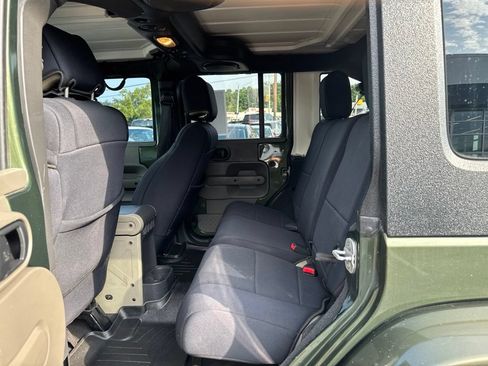 Used 2008 Jeep Wrangler Unlimited Sahara w/ Trailer Tow Group AWD/4WD image 19