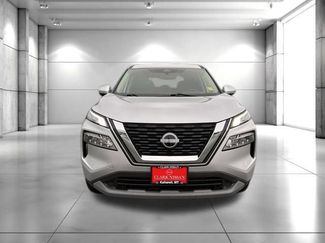 Used 2023 Nissan Rogue SV video 2