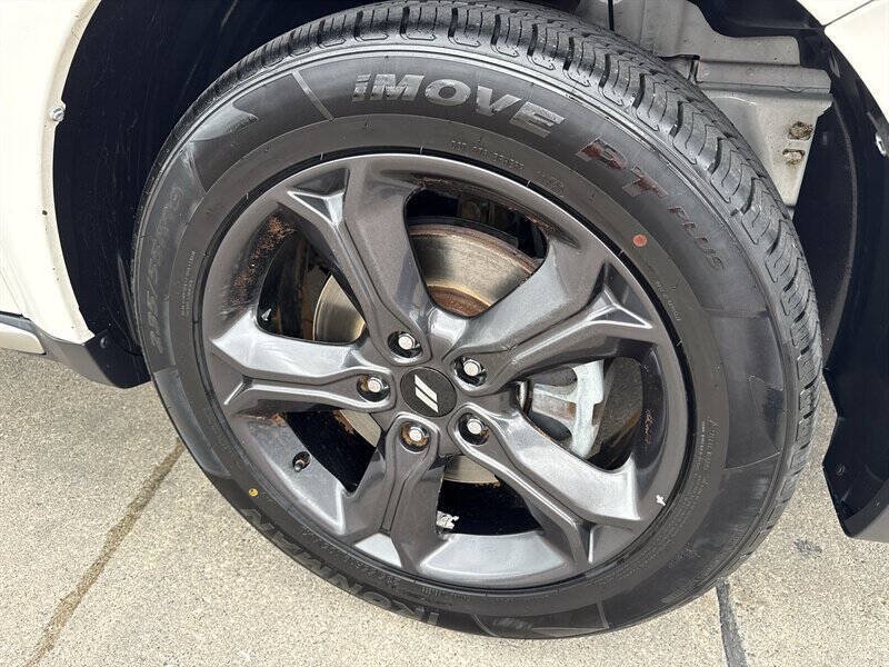 Used 2020 Dodge Journey Crossroad FWD image 13