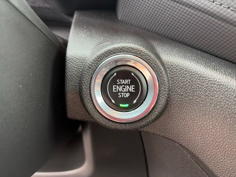 Used 2023 Chevrolet TrailBlazer LT w/ Convenience Package FWD image 31
