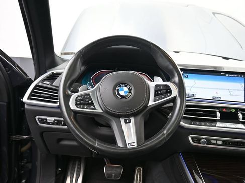 Used 2019 BMW X5 xDrive50i w/ M Sport Package AWD/4WD image 13