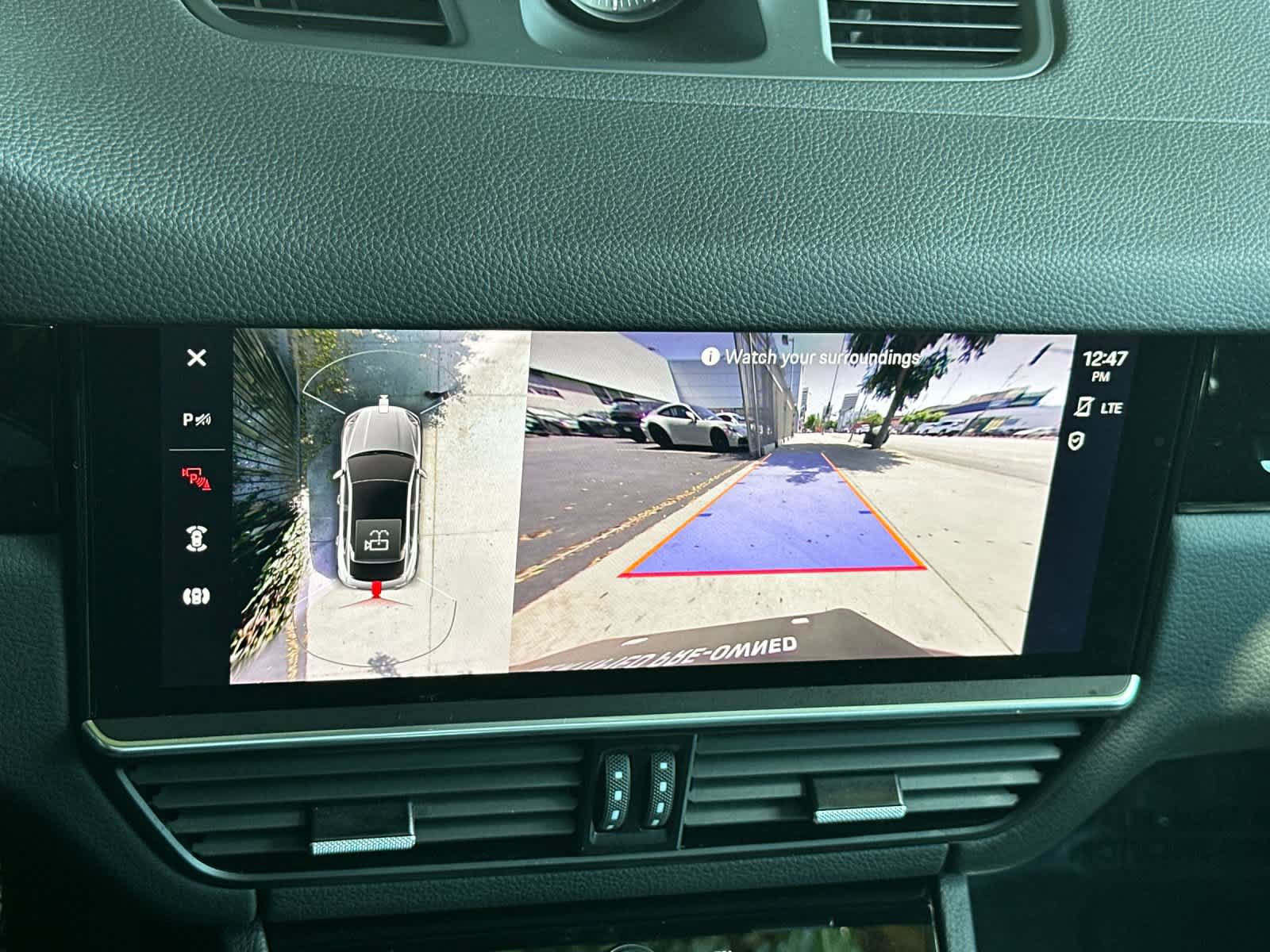 Certified 2023 Porsche Cayenne Coupe AWD/4WD image 23