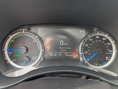 Used 2026 Toyota Highlander XLE image 31