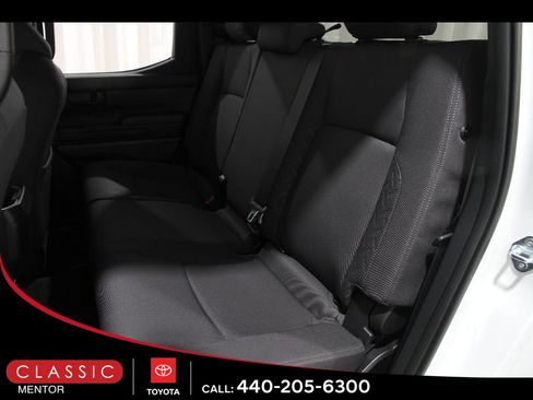 Certified 2025 Toyota Tacoma SR AWD/4WD image 19