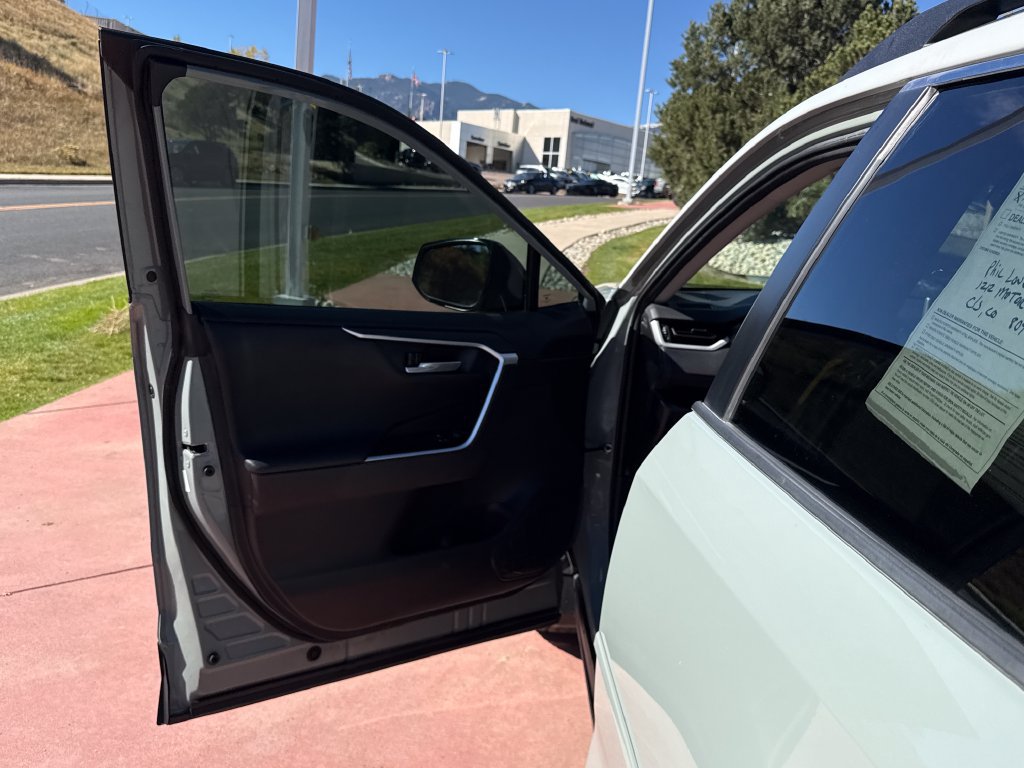 Used 2021 Toyota RAV4 TRD Off-Road w/ TRD Off-Road Weather Package AWD/4WD image 10