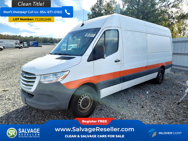 Used 2021 Freightliner Sprinter 2500 RWD image 1