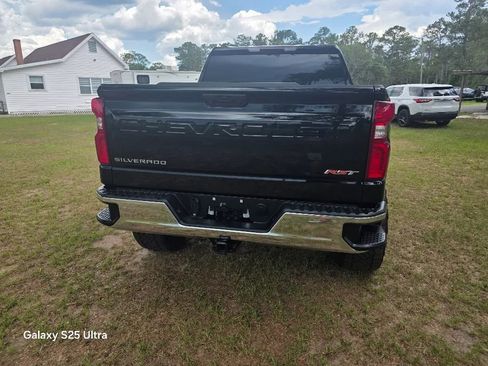 Used 2022 Chevrolet Silverado 1500 RST RWD image 6